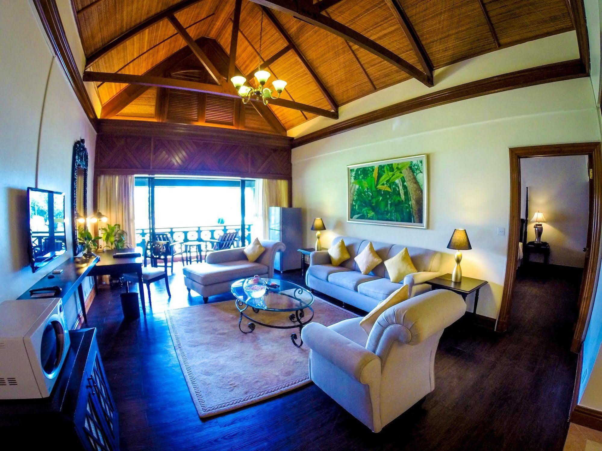 Villa At Nexus Resort & Spa Karambunai Kampong Bikasan Екстер'єр фото