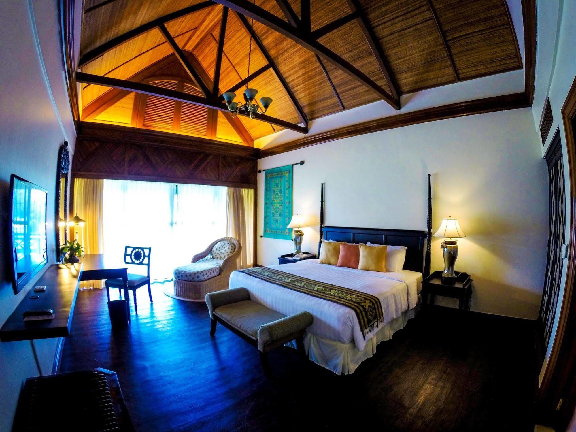 Villa At Nexus Resort & Spa Karambunai Kampong Bikasan Екстер'єр фото