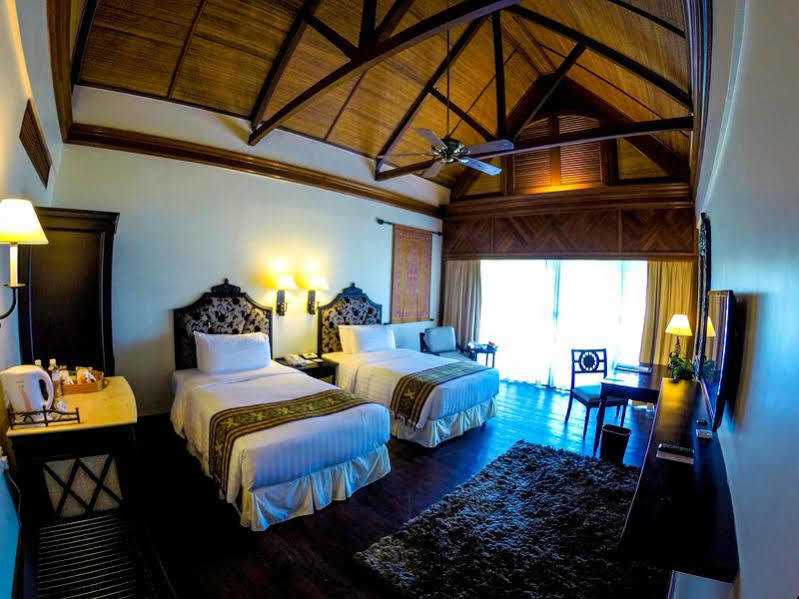 Villa At Nexus Resort & Spa Karambunai Kampong Bikasan Екстер'єр фото