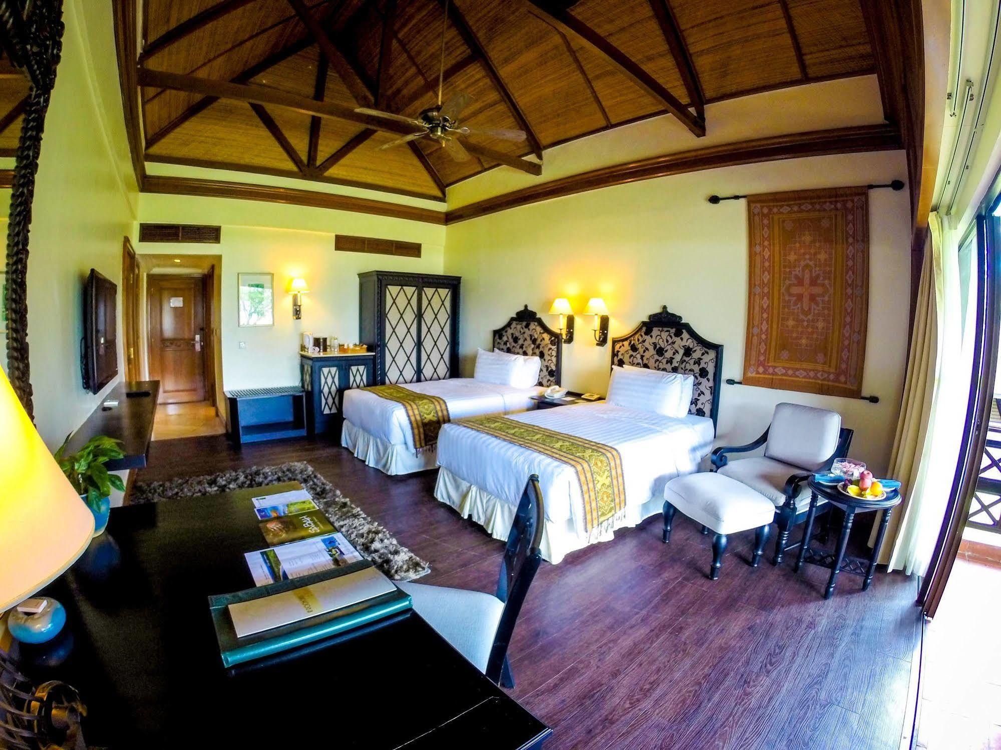 Villa At Nexus Resort & Spa Karambunai Kampong Bikasan Екстер'єр фото